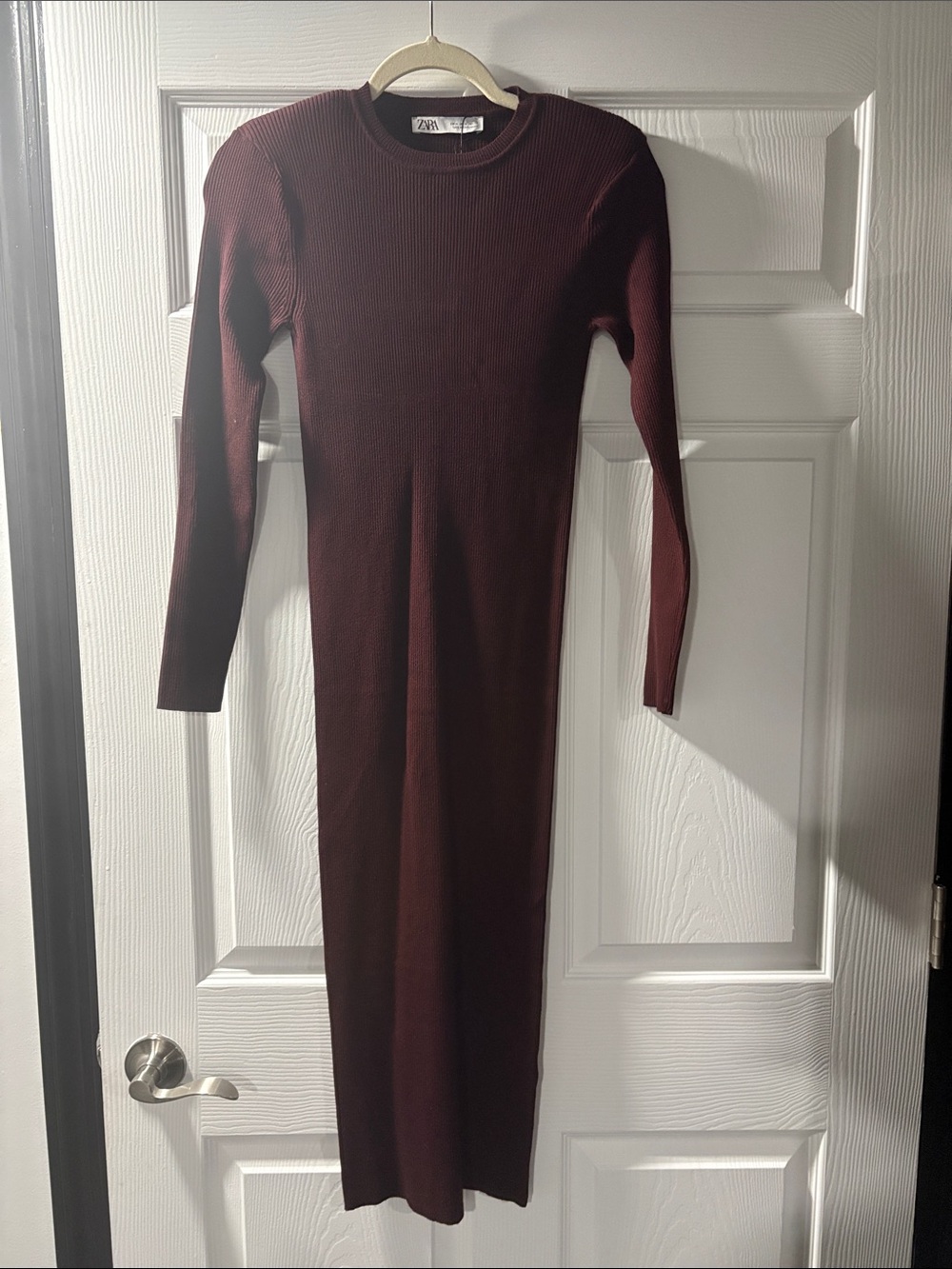 Zara Long Sleeve Ribbed Midi Dress in Deep Burgundy
